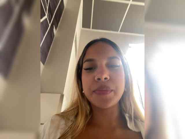 MeganRosse webcam