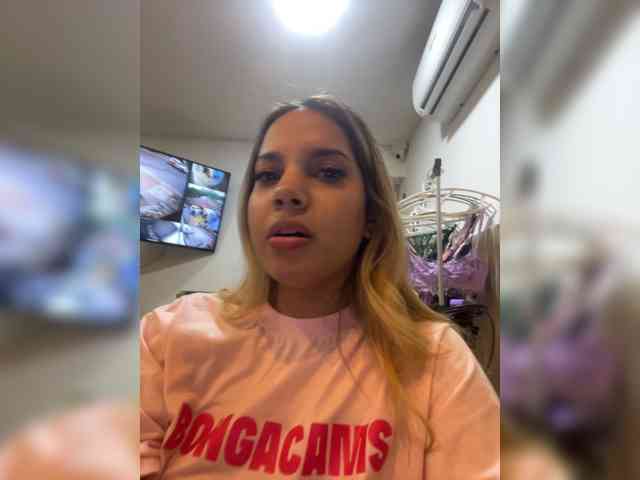 Modèle: MeganRosse