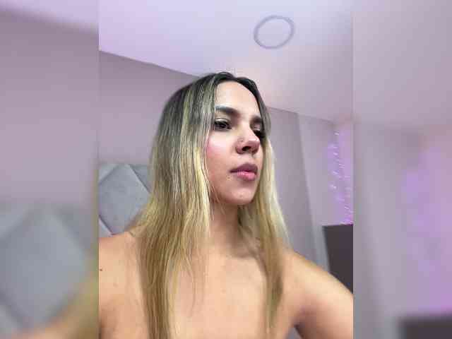 MeganRosse webcam