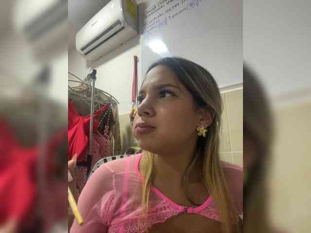 MeganRosse webcam