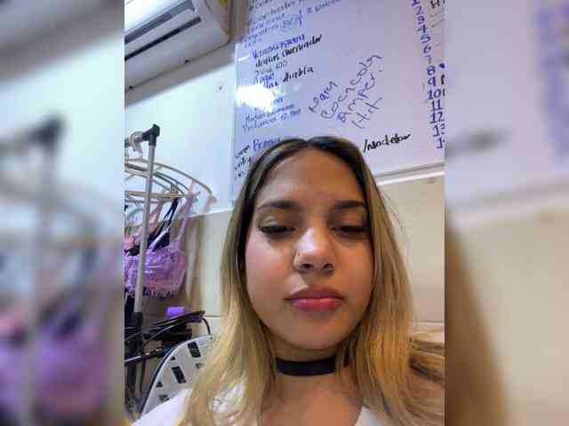 MeganRosse webcam