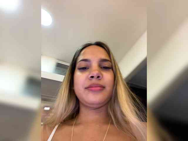 MeganRosse webcam
