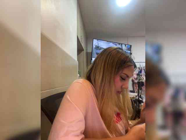 MeganRosse webcam