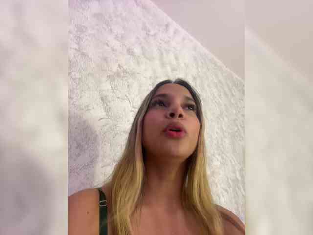 MeganRosse webcam