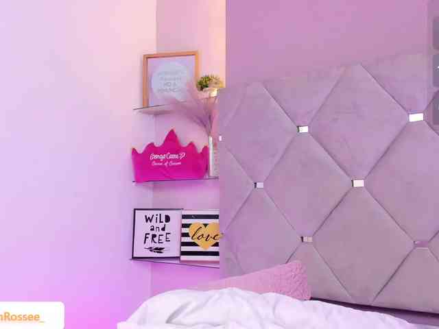 MeganRosse webcam