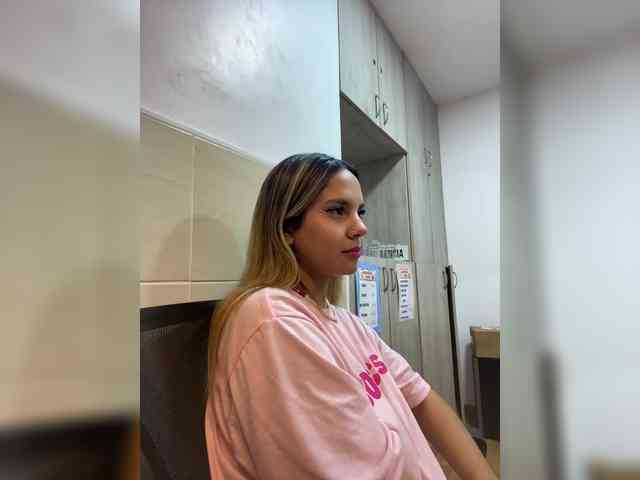 MeganRosse webcam
