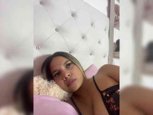 MeganRosse webcam