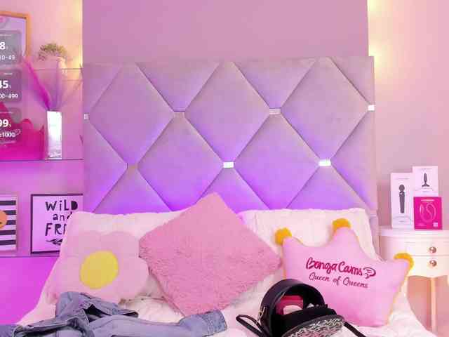 MeganRosse webcam