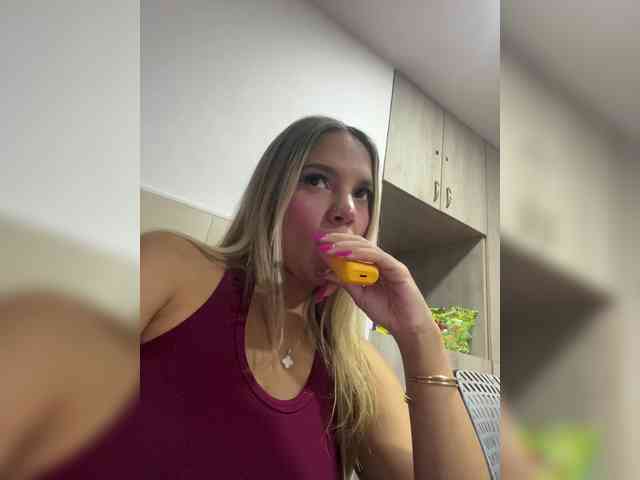 MeganRosse webcam