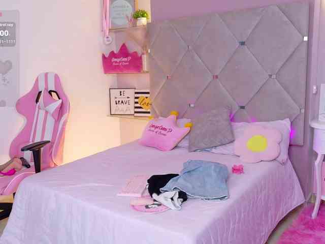 MeganRosse webcam