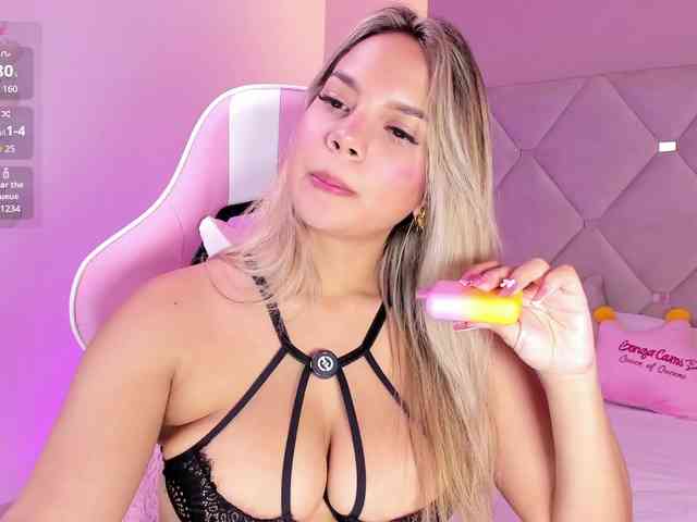 MeganRosse webcam