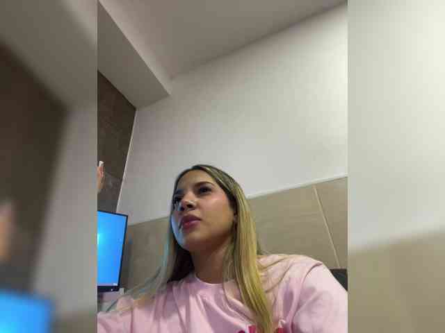 MeganRosse webcam