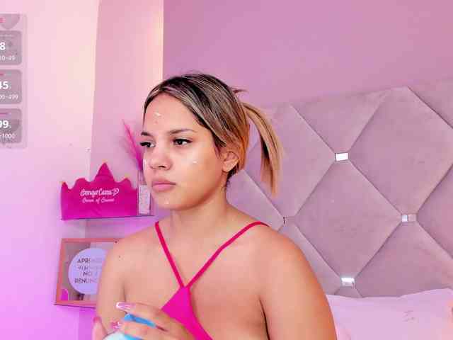 MeganRosse webcam