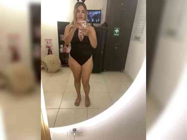 Modèle: MeganRosse