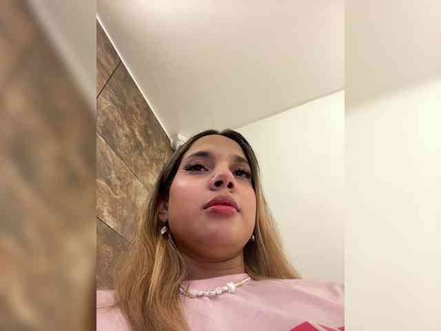 MeganRosse webcam