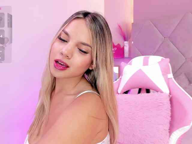 MeganRosse webcam