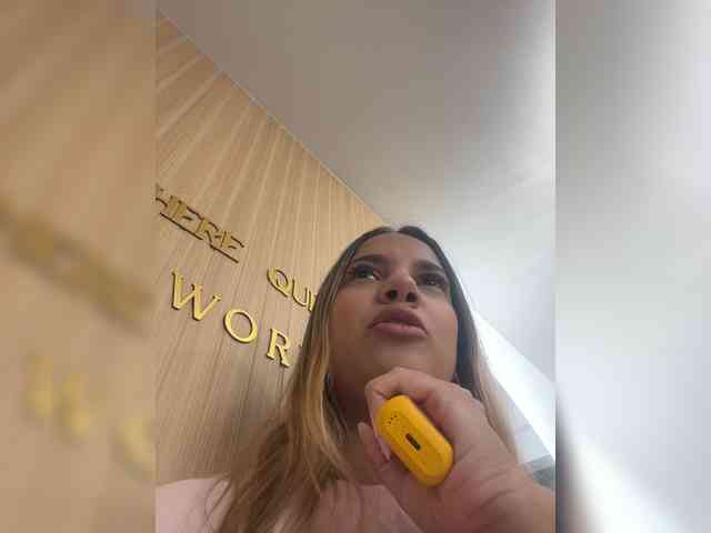 MeganRosse webcam