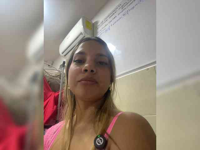 MeganRosse webcam