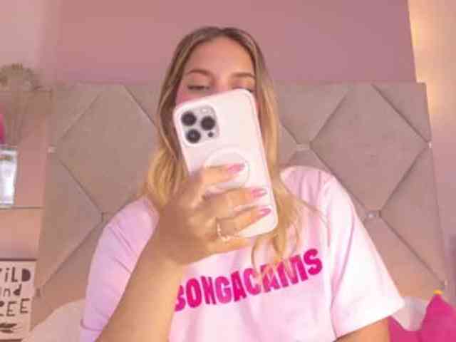 MeganRosse webcam