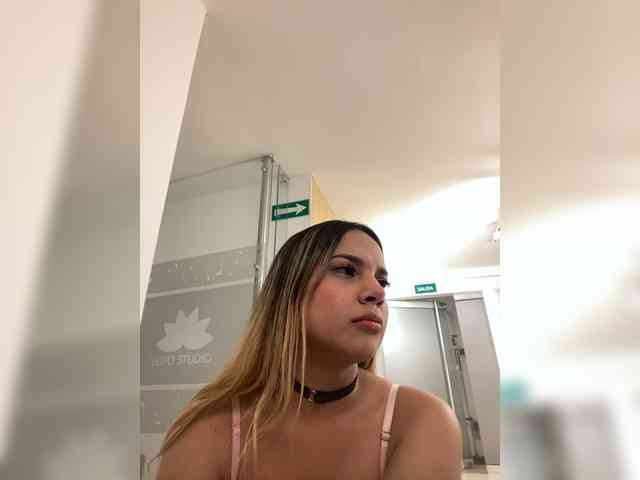 MeganRosse webcam