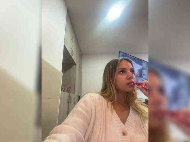 MeganRosse webcam