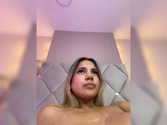 MeganRosse webcam