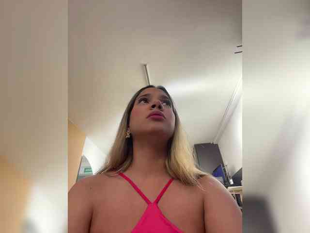 Modèle: MeganRosse