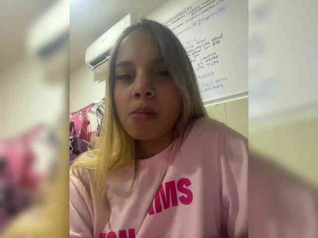 MeganRosse webcam