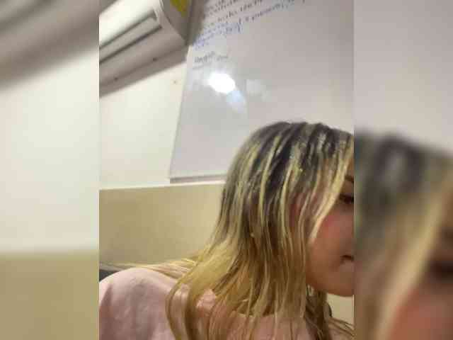 MeganRosse webcam