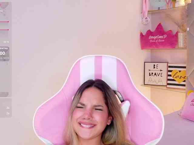Modèle: MeganRosse