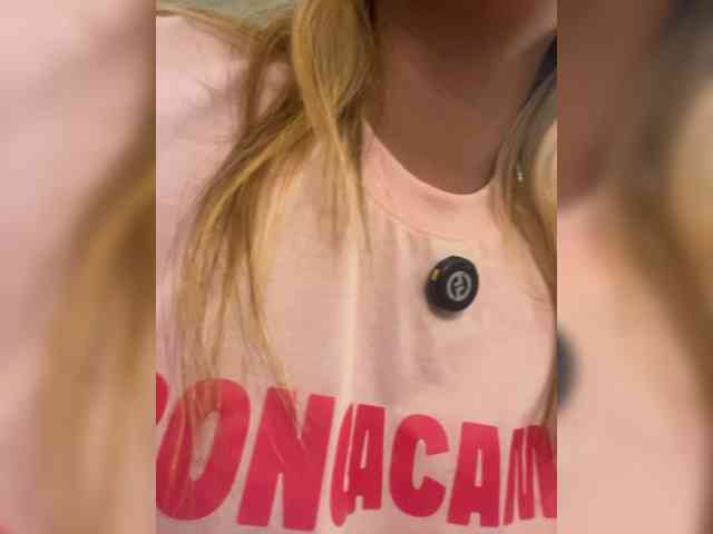 MeganRosse webcam