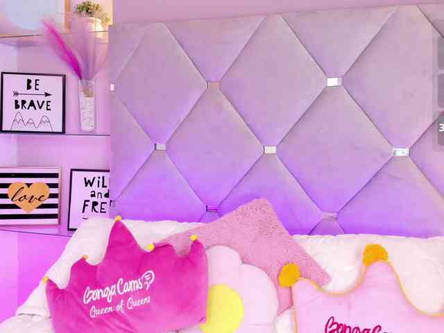 MeganRosse webcam