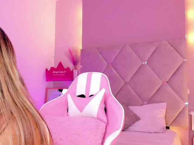 MeganRosse webcam