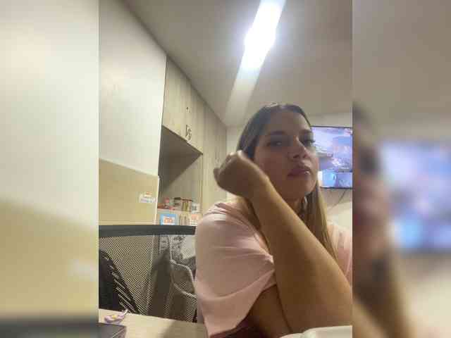MeganRosse webcam