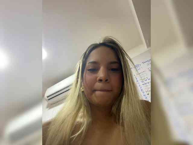Modèle: MeganRosse