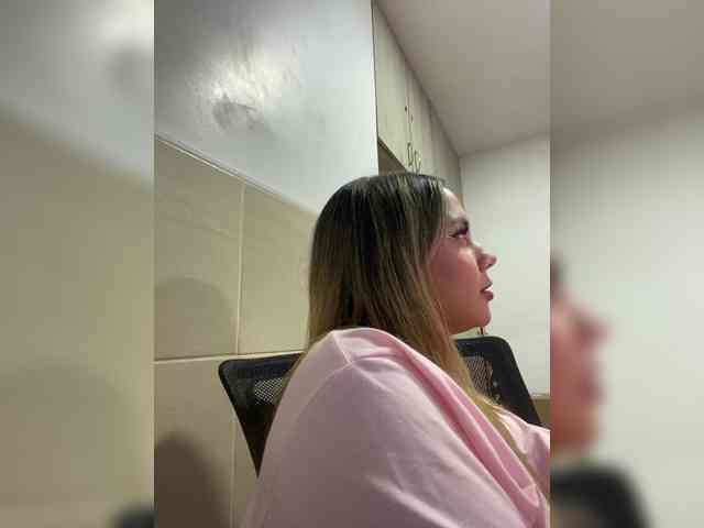 MeganRosse webcam