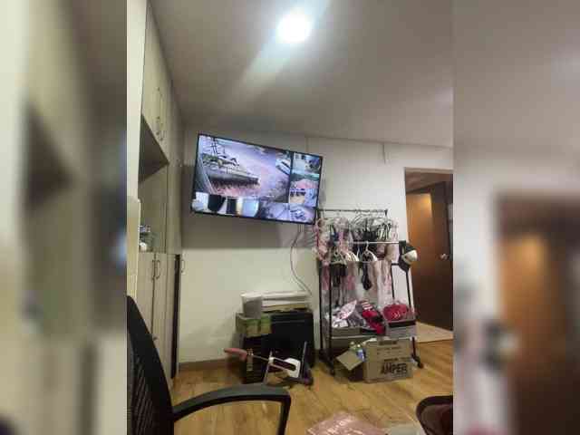 MeganRosse webcam