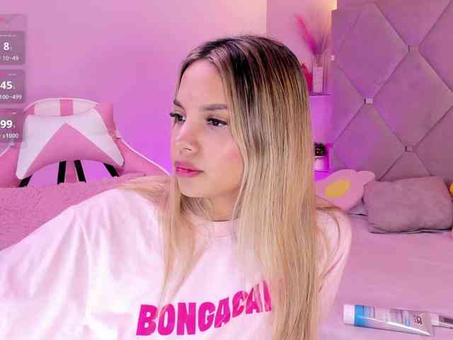 MeganRosse webcam