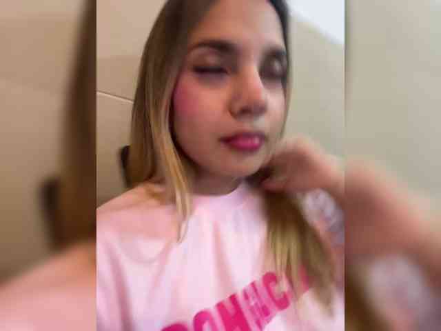 MeganRosse webcam