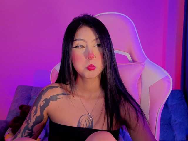 Sharonbone's BongaCams show and profile