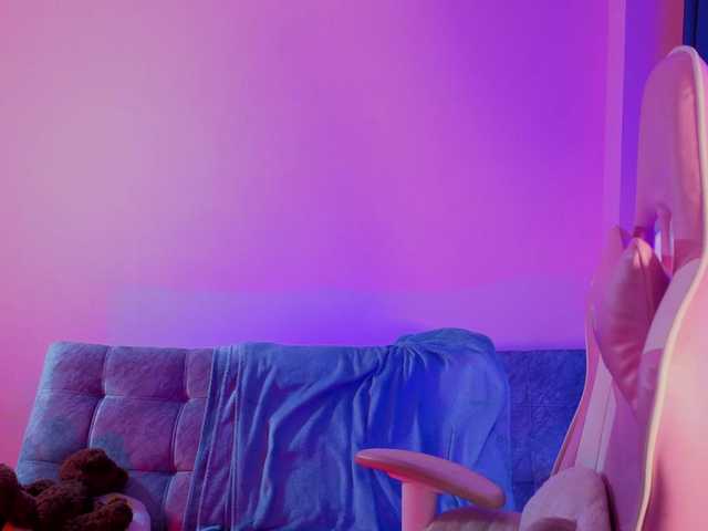 Sharonbone's BongaCams show and profile