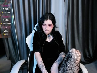 NoelleGothicShadow
