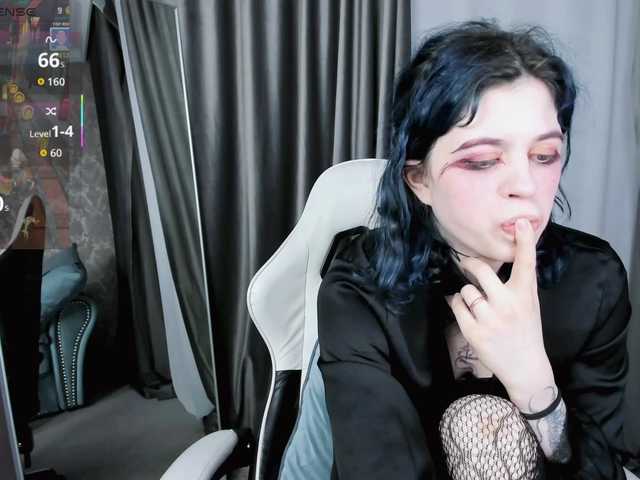 NoelleGothicShadow's BongaCams show and profile