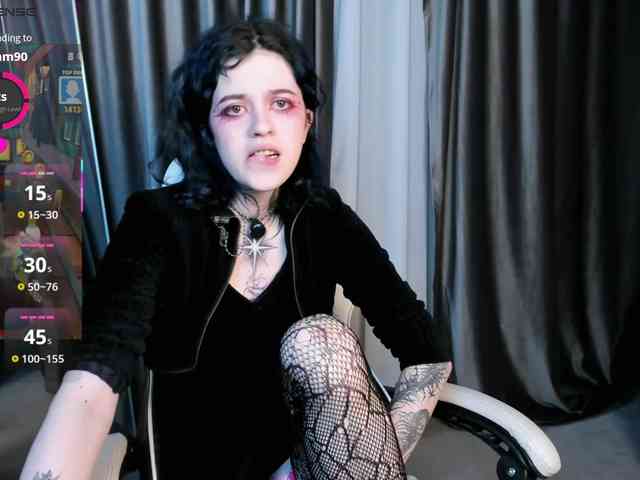 NoelleGothicShadow