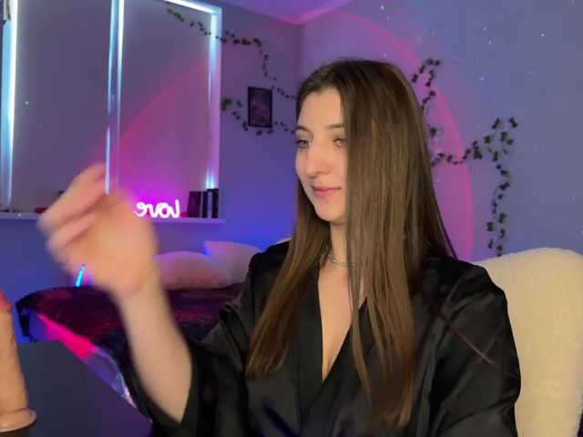kitty1kristy1 live cam on BongaCams