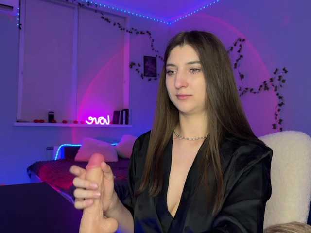 kitty1kristy1 live cam on BongaCams