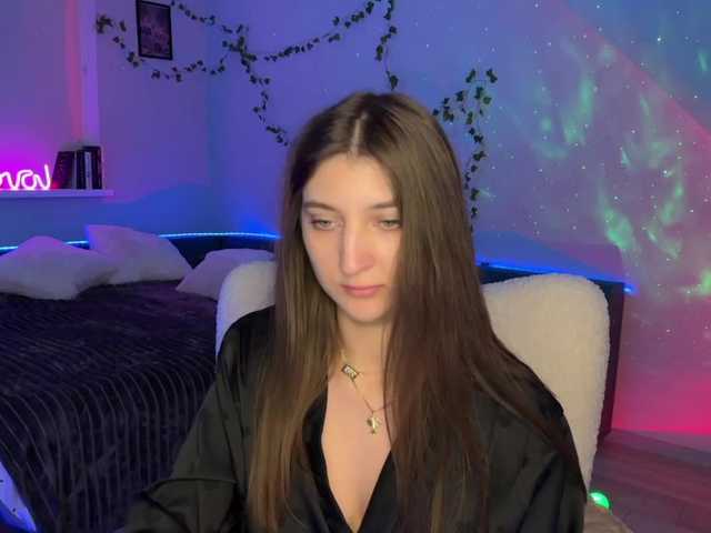 kitty1kristy1 live cam on BongaCams