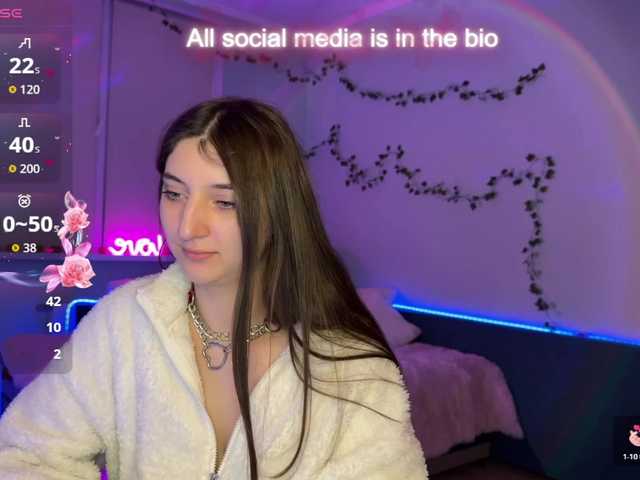 kitty1kristy1's BongaCams show and profile