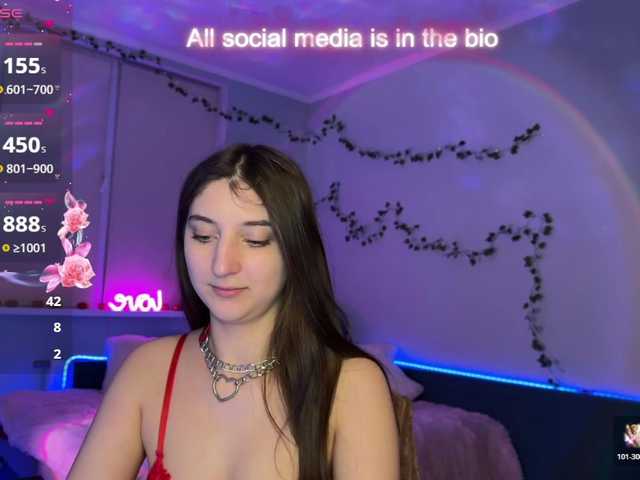 kitty1kristy1's BongaCams show and profile