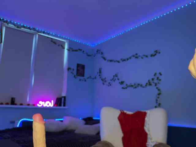 kitty1kristy1 webcam